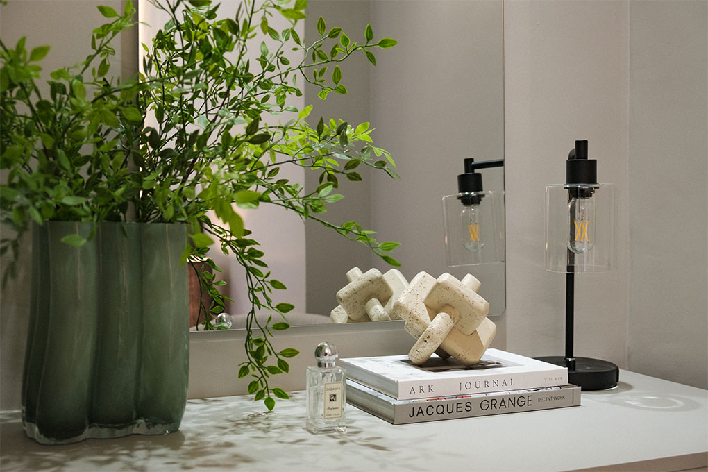 Enrogue — Create — Interior